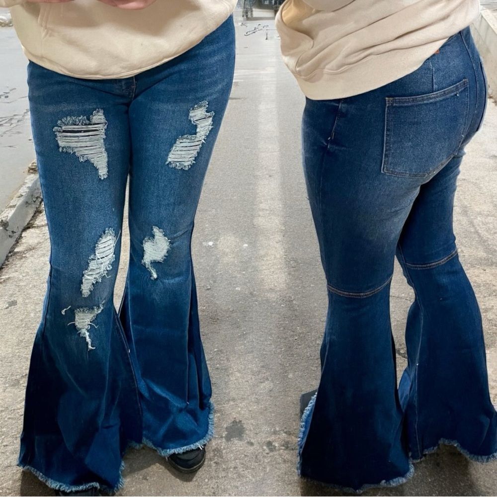 Dark Wash Distressed Flare Jeans | High Rise Stretch | Raw Hem | Plus Size | NWT - Picture 4 of 16